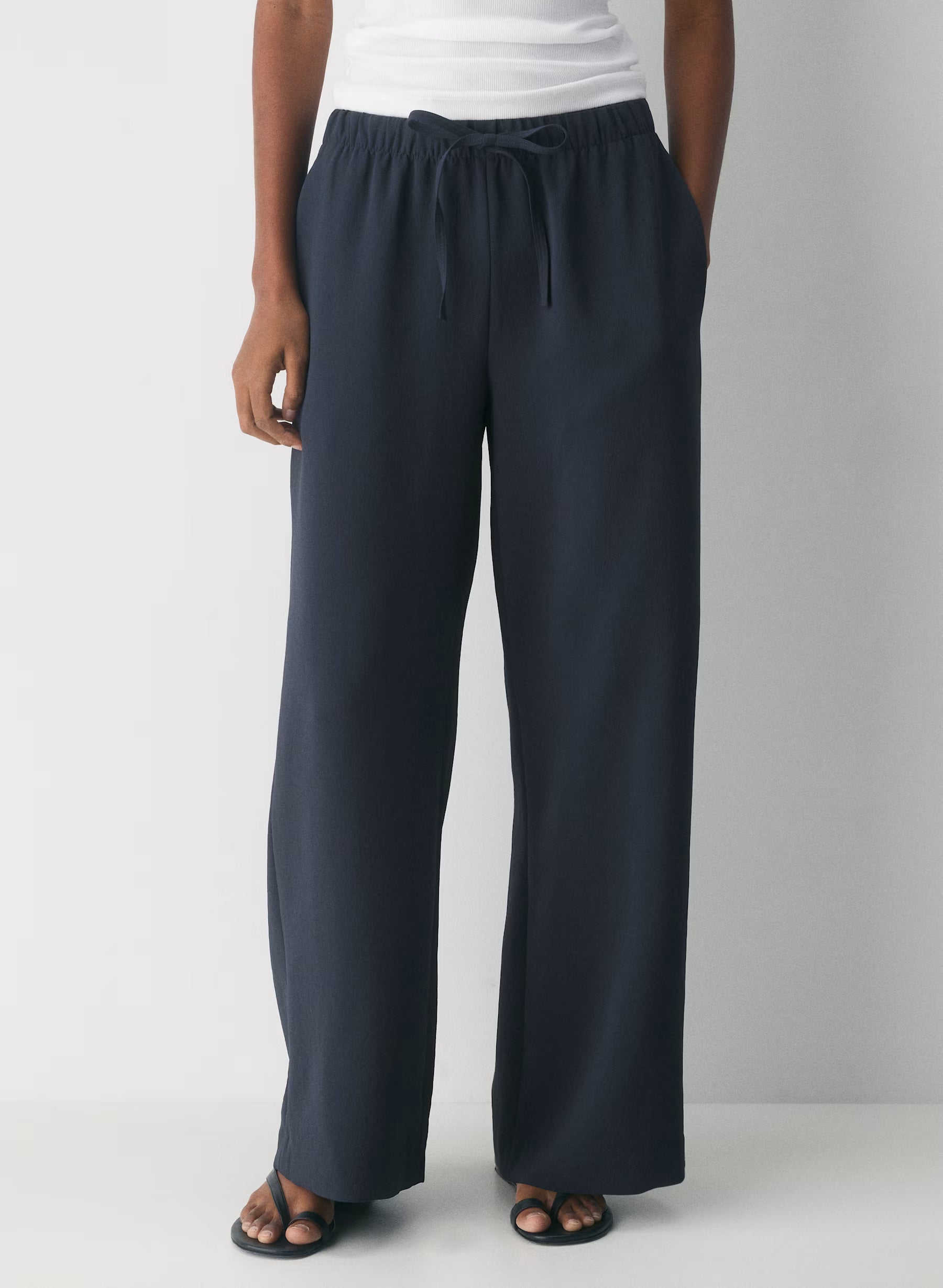 Lodge Wide-Leg Pant